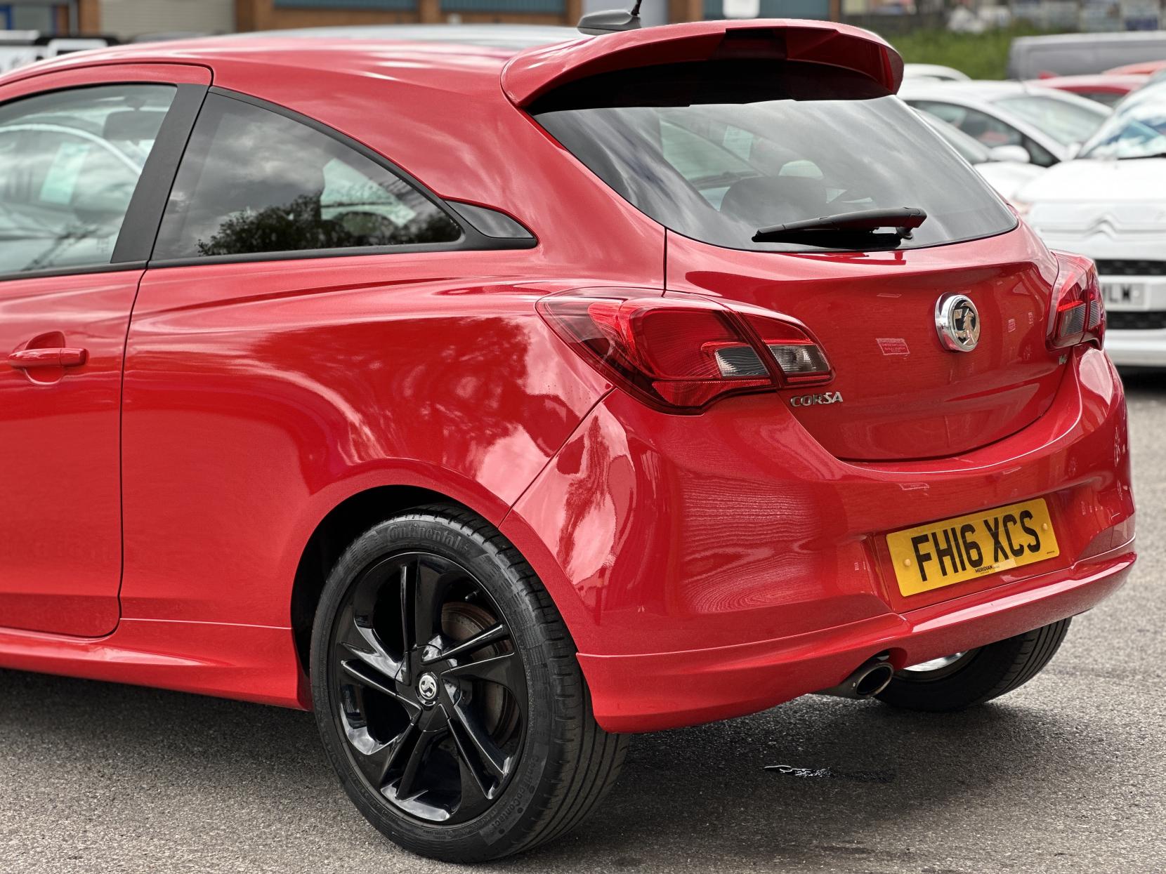Vauxhall Corsa 1.4i ecoFLEX Limited Edition Hatchback 3dr Petrol Manual Euro 6 (75 ps)