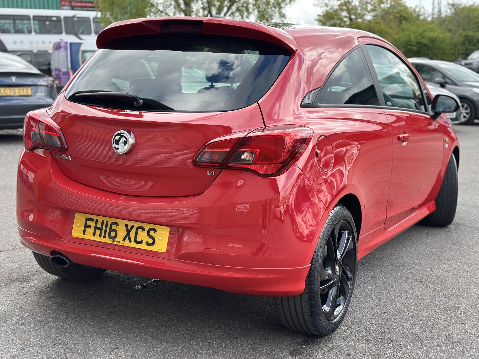 Vauxhall Corsa 1.4i ecoFLEX Limited Edition Hatchback 3dr Petrol Manual Euro 6 (75 ps)