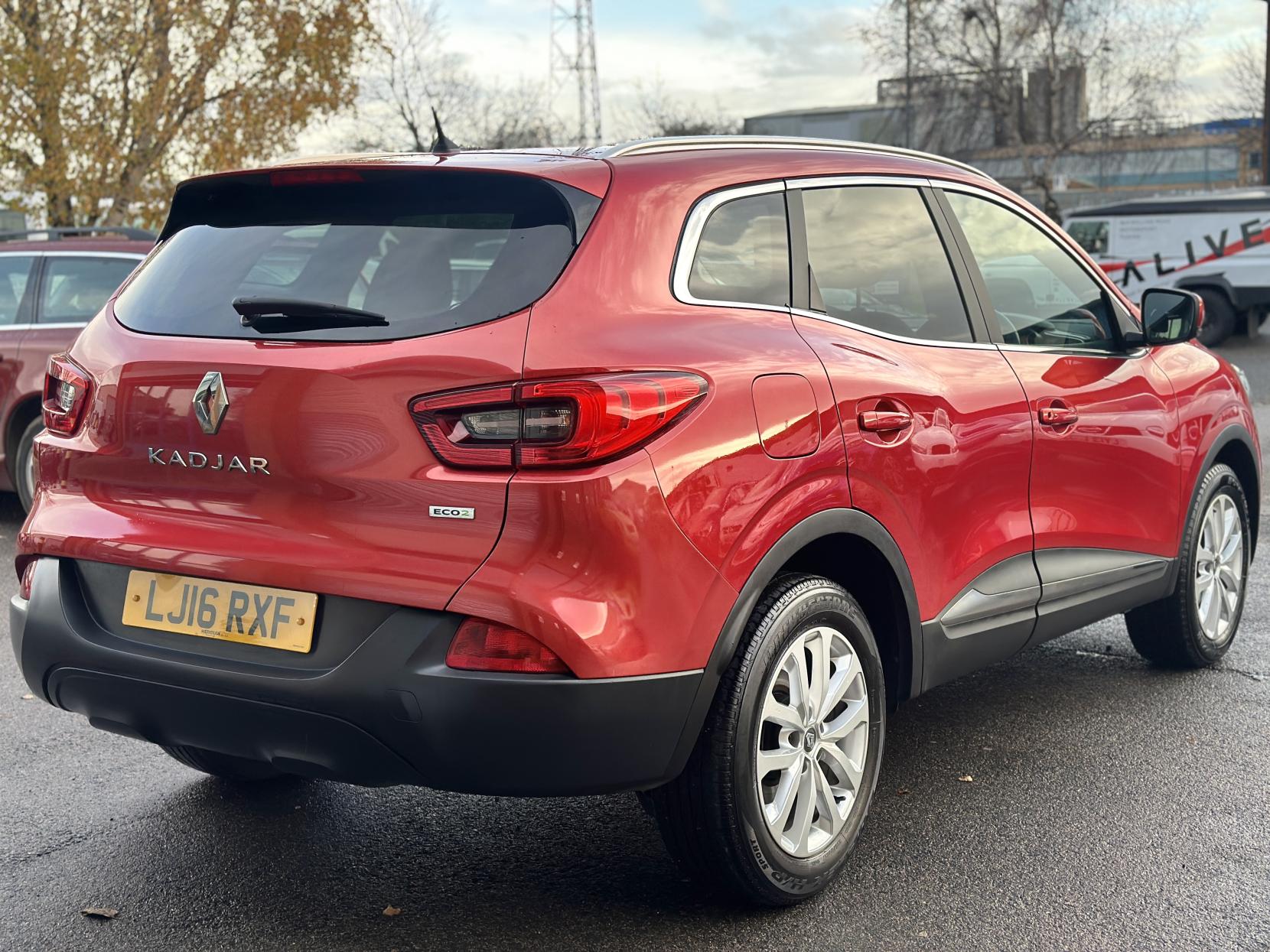 Renault Kadjar 1.5 dCi Dynamique Nav SUV 5dr Diesel Manual Euro 6 (s/s) (110 ps)