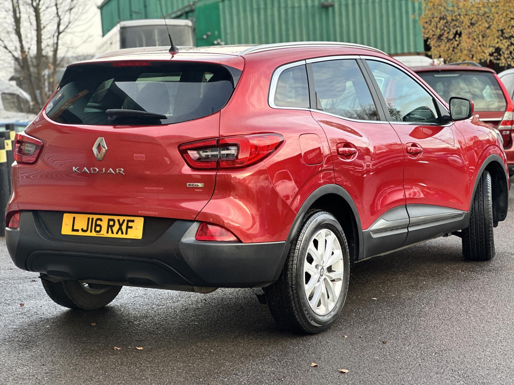 Renault Kadjar 1.5 dCi Dynamique Nav SUV 5dr Diesel Manual Euro 6 (s/s) (110 ps)