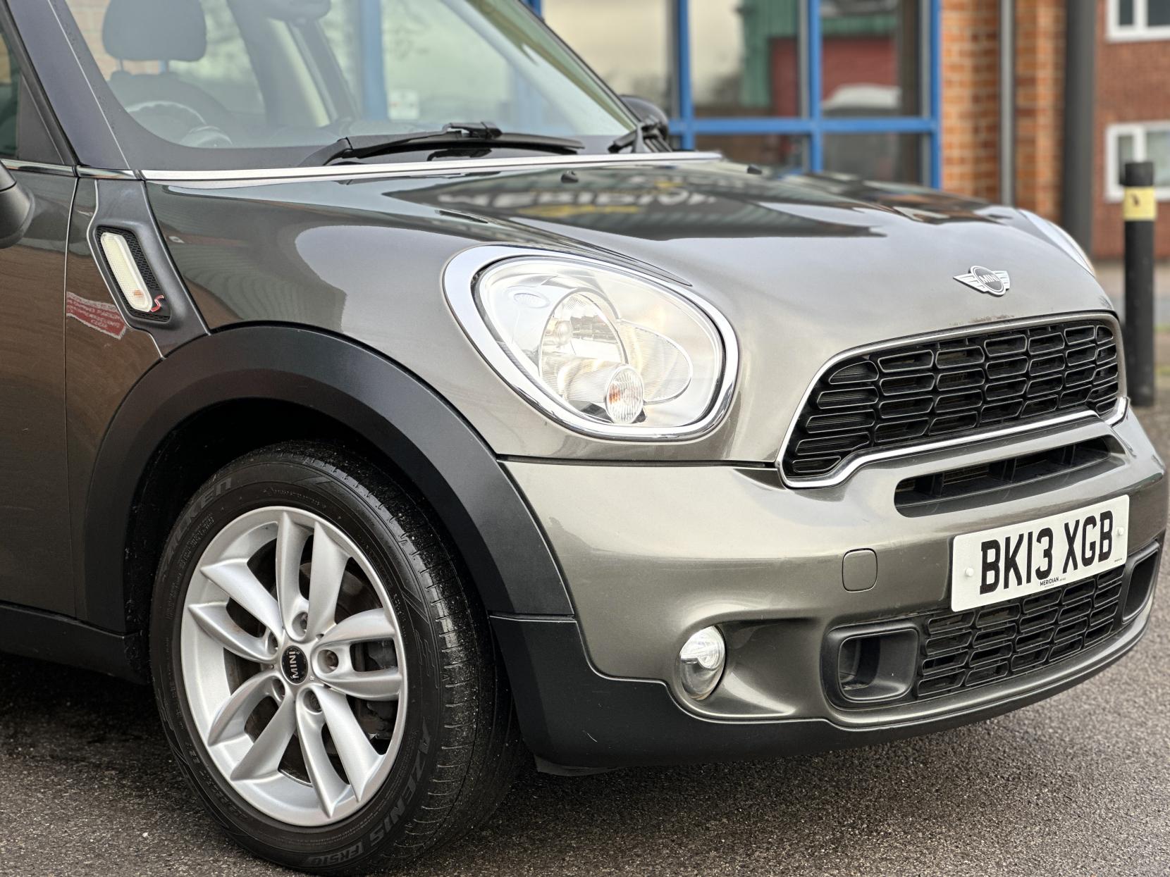 MINI Countryman 2.0 Cooper SD SUV 5dr Diesel Auto Euro 5 (143 ps)