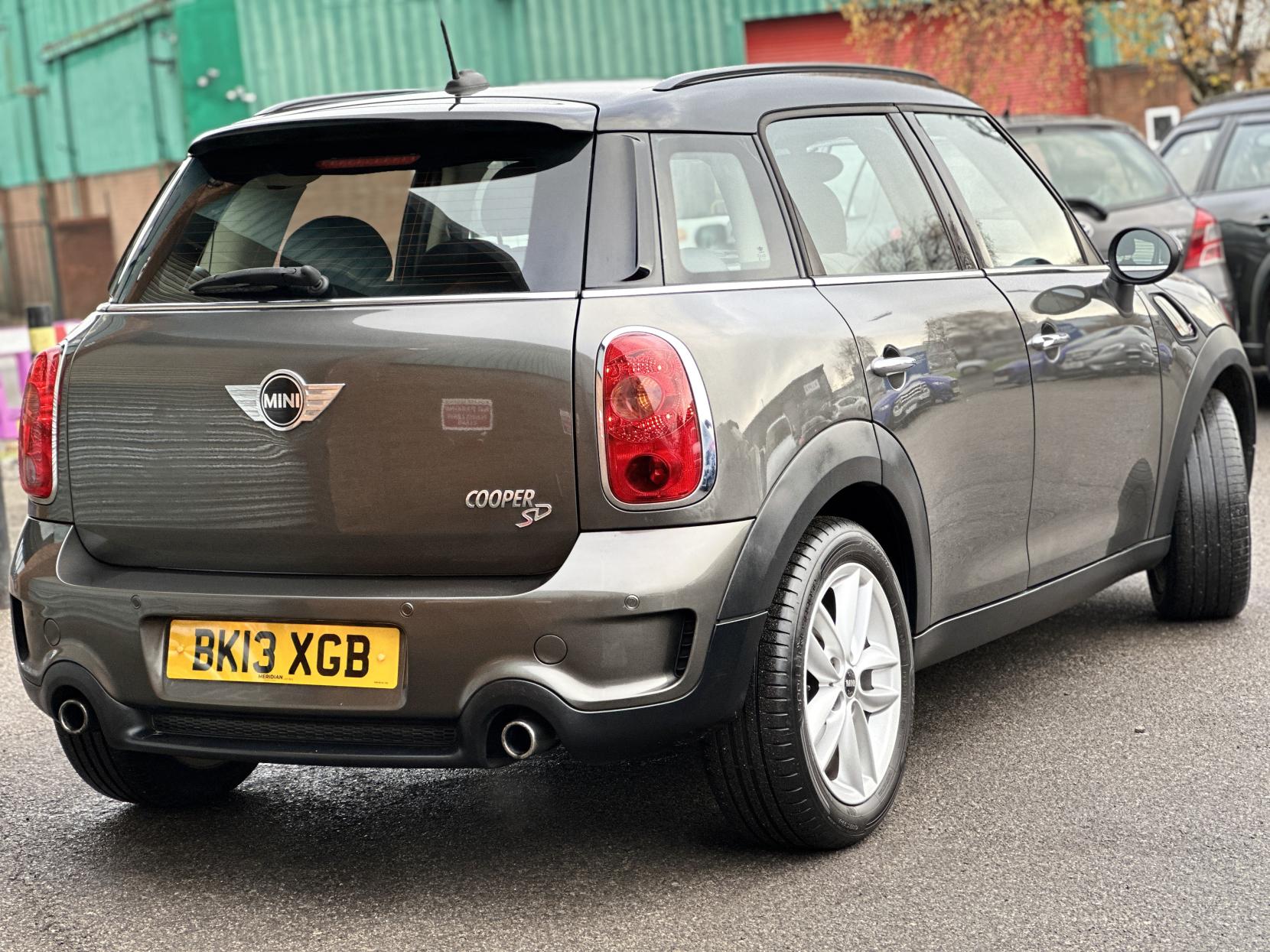 MINI Countryman 2.0 Cooper SD SUV 5dr Diesel Auto Euro 5 (143 ps)