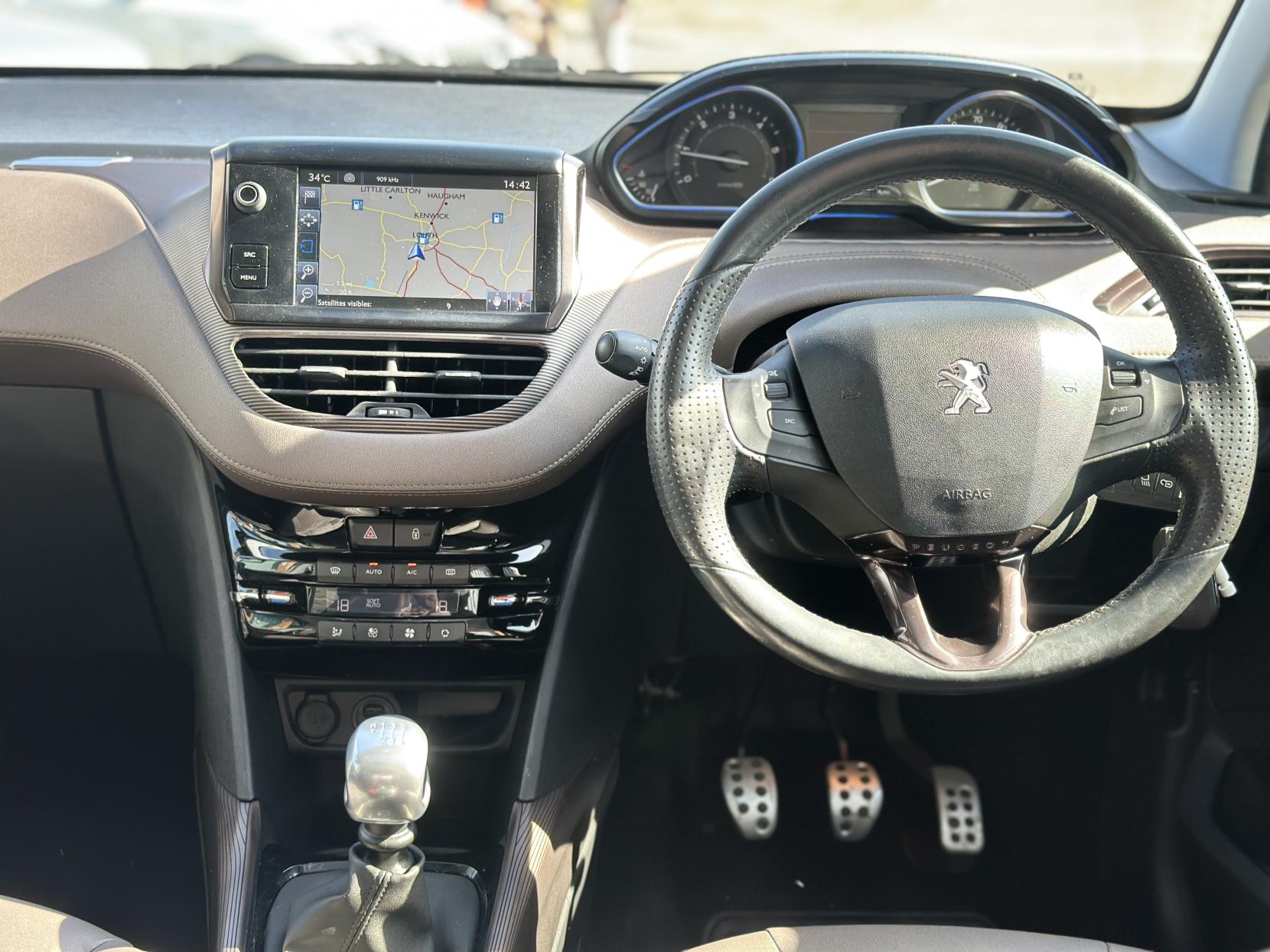 Peugeot 2008 1.6 e-HDi Feline SUV 5dr Diesel Manual Euro 5 (s/s) (Calima) (115 ps)