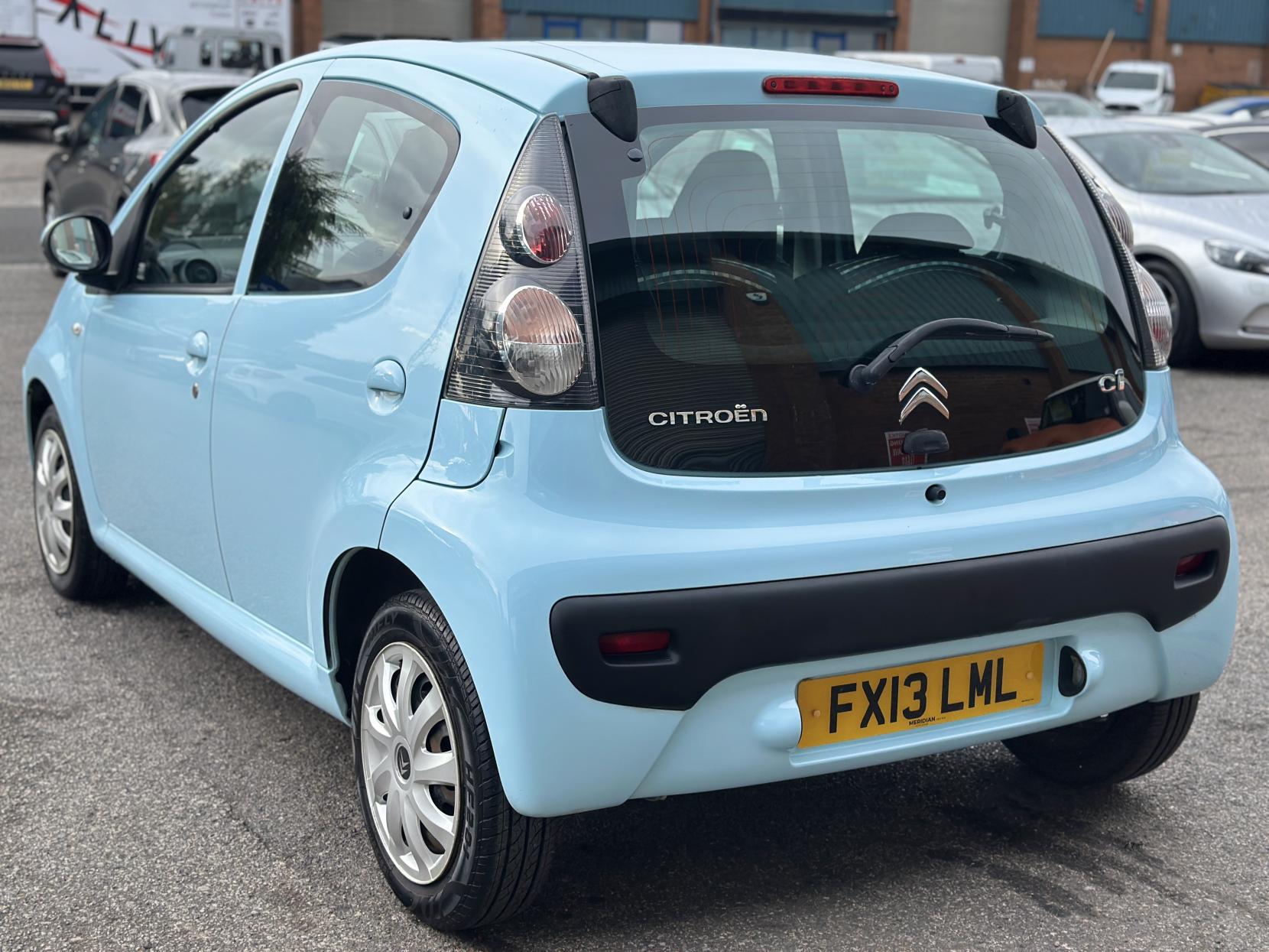 Citroen C1 1.0i VTR Hatchback 5dr Petrol Manual Euro 5 (68 ps)
